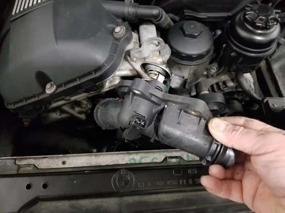 See B2572 in engine